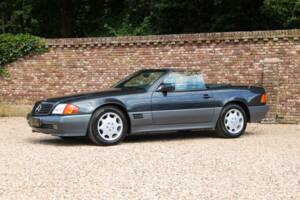 Image 17/50 of Mercedes-Benz 500 SL (1992)