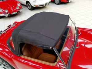 Image 39/57 of MG MGA 1600 (1960)