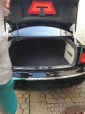 Image 16/18 of Volkswagen Phaeton W12 (2009)