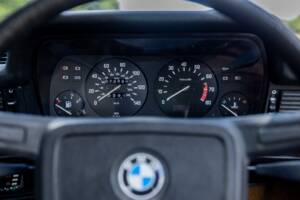 Image 41/48 of BMW 320/6 (1980)
