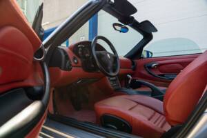 Image 49/73 of Porsche Boxster (2001)