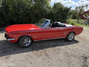Bild 4/50 von Ford Mustang 289 (1966)