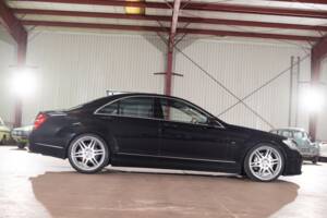 Image 3/128 de Mercedes-Benz S 500 BlueEFFICIENCY (2011)
