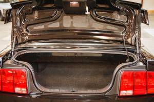 Image 22/49 of Ford Mustang GT (2006)