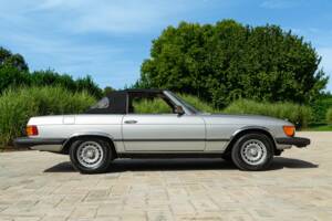 Image 5/50 de Mercedes-Benz 450 SL (1977)