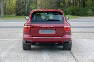 Image 11/45 of Porsche Cayenne Turbo (2009)