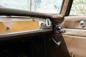 Bild 15/31 von Mercedes-Benz 230 SL (1966)