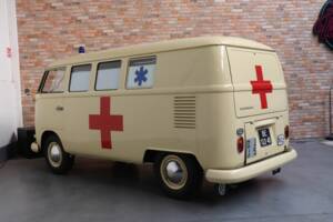 Immagine 6/8 di Volkswagen T1 panel van (1965)