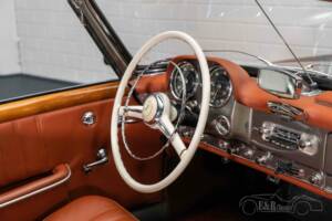 Image 6/19 de Mercedes-Benz 190 SL (1962)