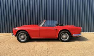 Imagen 2/19 de Triumph TR 4A IRS (1967)