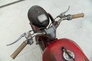 Imagen 15/25 de Moto Guzzi Stornello 125 (1961)