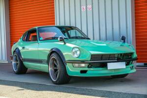 Image 5/8 of Datsun 240 Z (1972)