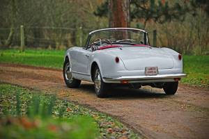 Image 4/16 of Lancia Aurelia B24 Convertible (1957)
