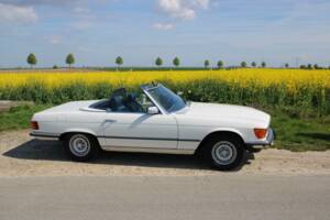 Image 5/16 de Mercedes-Benz 380 SL (1983)