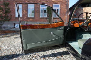 Image 16/26 of Jaguar XK 140 SE FHC (1955)
