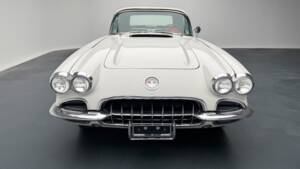Image 4/19 of Chevrolet Corvette (1959)