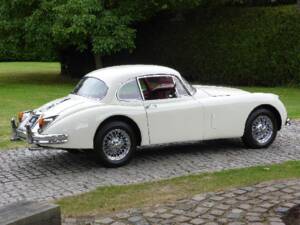 Image 8/33 of Jaguar XK 150 3.8 S FHC (1960)