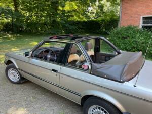 Imagen 2/5 de BMW 325e Baur TC (1986)