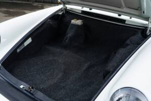 Bild 16/48 von Porsche 911 Speedster 3.2 (1989)