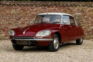 Image 5/50 de Citroën DS 21 (1971)