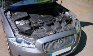 Bild 8/50 von Jaguar XJ 5.0 (2012)