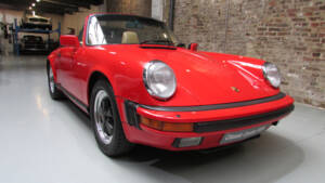 Bild 21/22 von Porsche 911 Carrera 3.2 (1986)
