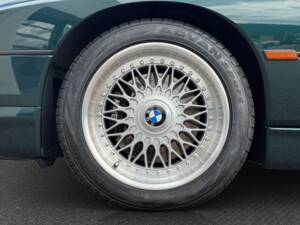 Image 17/27 of BMW 840Ci (1994)
