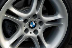 Image 30/84 of BMW Z8 (2001)