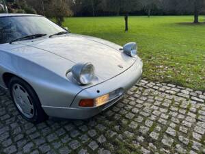 Imagen 30/33 de Porsche 928 S4 (1988)