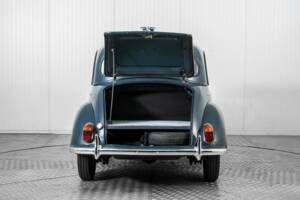 Image 37/50 of Morris Minor 1000 (1967)