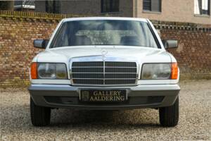 Image 44/50 de Mercedes-Benz 280 S (1988)