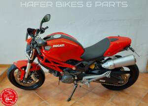 Imagen 5/31 de Ducati Monster 696 Plus (2009)