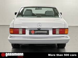 Immagine 6/15 di Mercedes-Benz 560 SEC (1989)