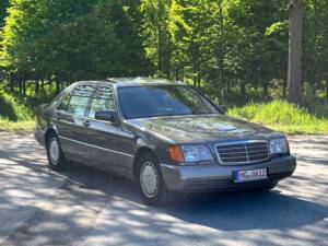 Image 5/44 of Mercedes-Benz 400 SEL (1992)