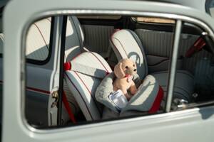 Bild 44/50 von FIAT 500 L (1971)