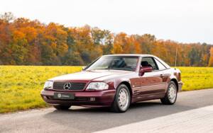 Image 2/47 of Mercedes-Benz SL 280 (1996)