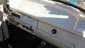 Bild 33/50 von Volkswagen Käfer 1303 LS (1973)