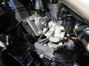 Immagine 17/44 di Yamaha RD 350 LC (1989)