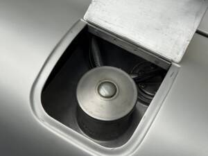 Image 14/24 of Veritas RS (1948)