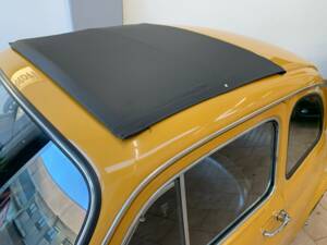 Image 6/21 of FIAT 500 L (1971)