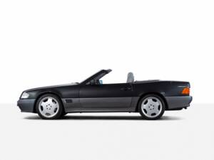 Image 4/56 de Mercedes-Benz 500 SL (1993)