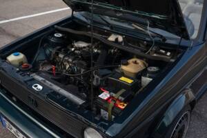Bild 39/40 von Volkswagen Golf Mk I Convertible 1.8 (1991)