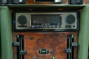 Image 43/50 of Mercedes-Benz 500 SLC (1984)