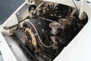 Image 47/50 of Porsche 911 GT3 RSR (1977)