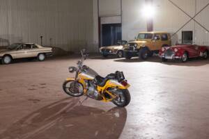 Immagine 9/13 di Harley-Davidson FXSTD-SE2 Screamin’ Eagle Softail Deuce CVO (2004)