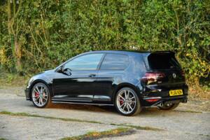 Bild 17/35 von Volkswagen Beetle 2.0 TSI (2017)