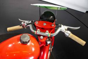 Afbeelding 40/42 van Moto Guzzi Motoleggera 65 (1954)