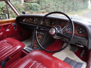 Image 8/20 of Bentley T 1 (1974)