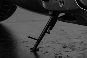 Image 10/32 of Aprilia RSV 1000 R (1999)