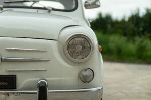 Bild 17/50 von FIAT 750 (1963)